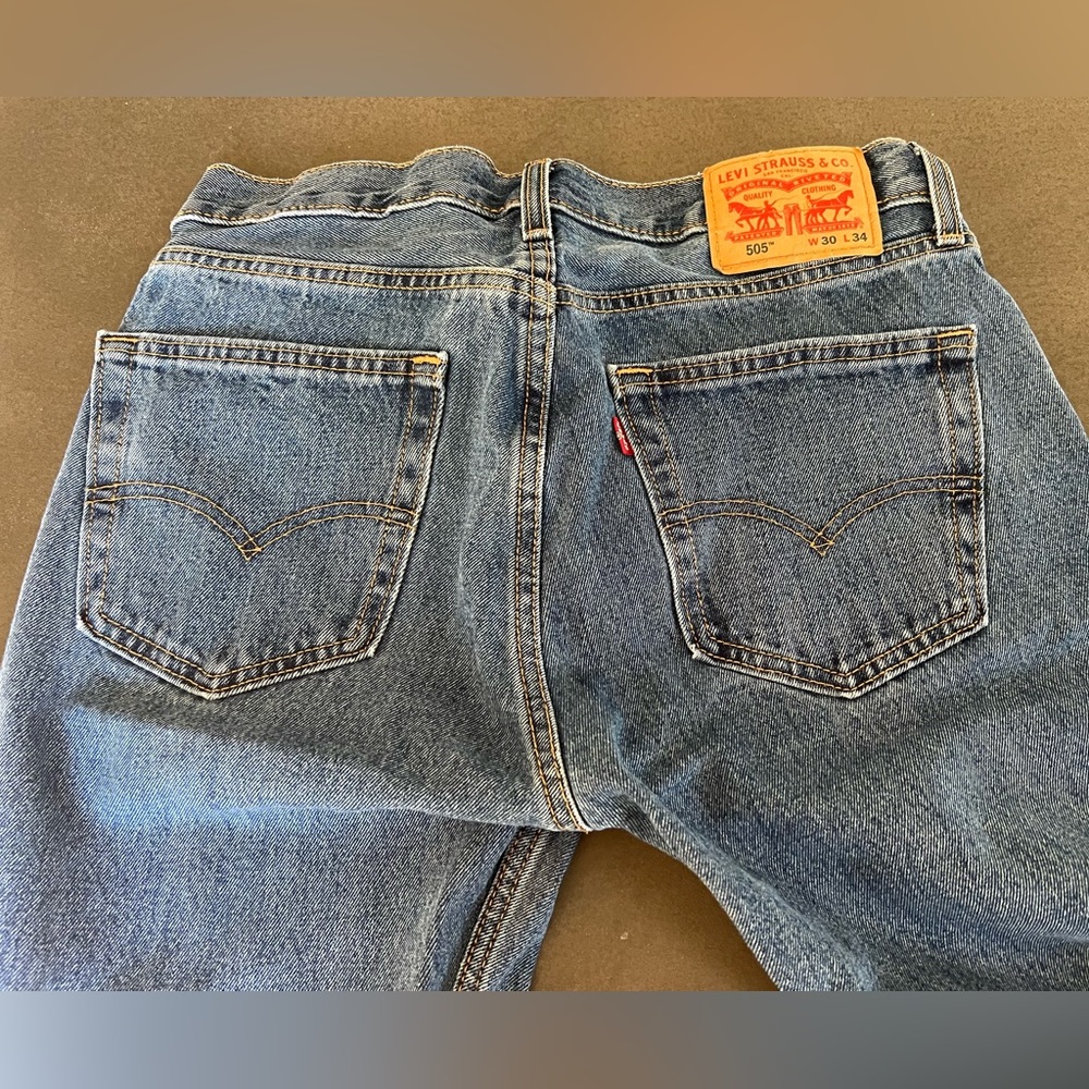 Levi’s 505 Jeans Red Tab Men’s Size W 30 L 34 Blue Zip Fly